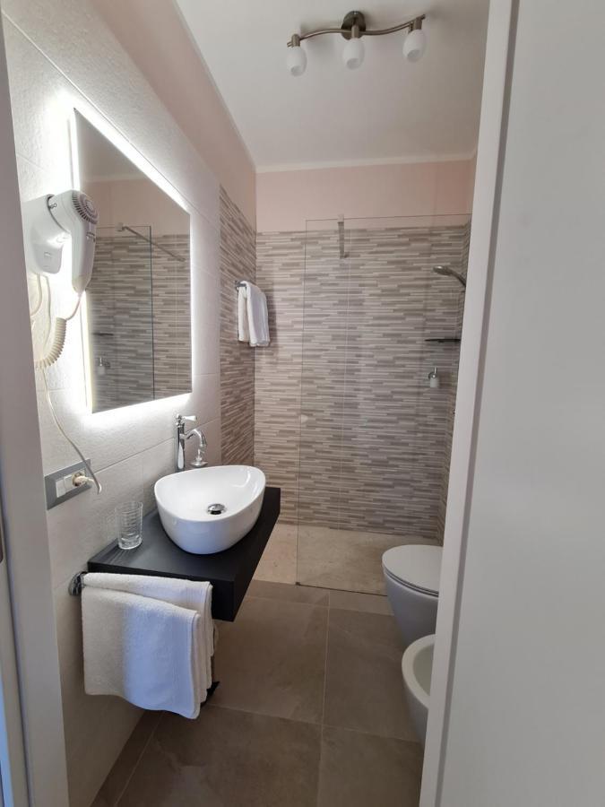 Il Risveglio Di Pula Domo Hotel Kültér fotó
