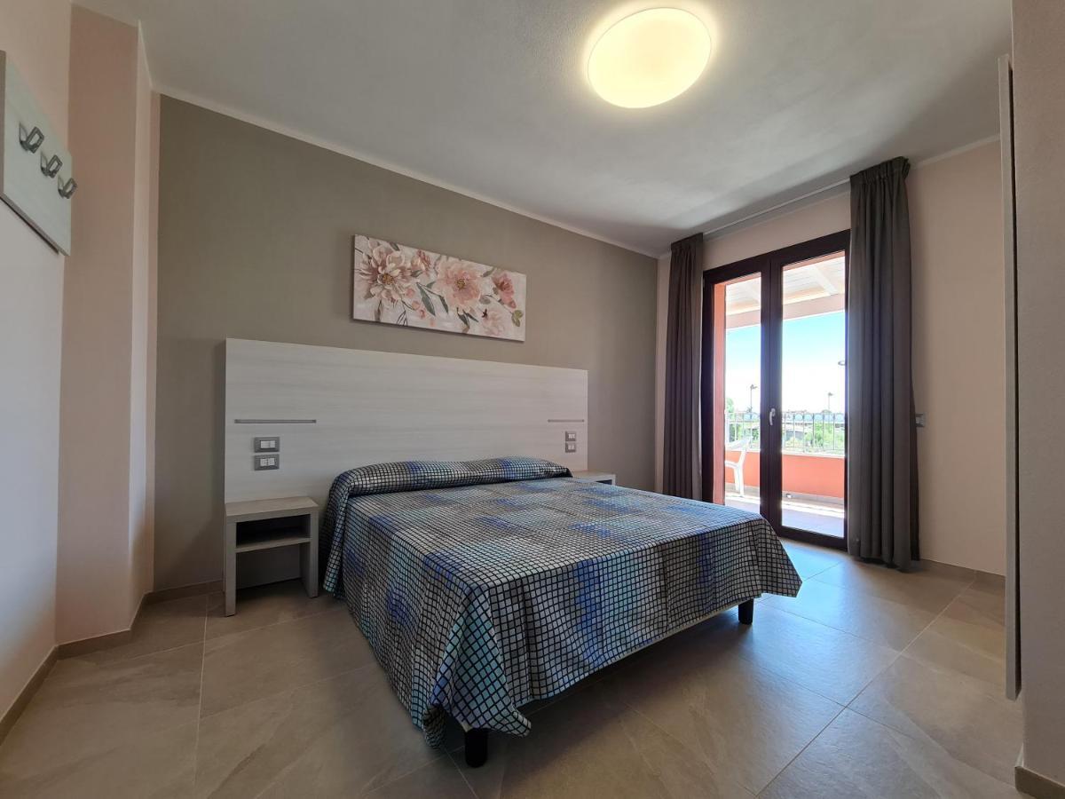 Il Risveglio Di Pula Domo Hotel Kültér fotó