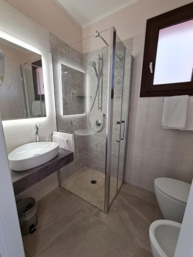 Il Risveglio Di Pula Domo Hotel Kültér fotó