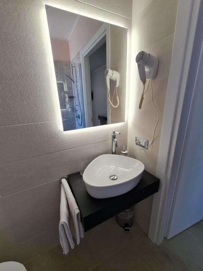 Il Risveglio Di Pula Domo Hotel Kültér fotó